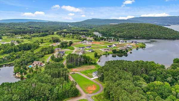 0.36 Acres of Residential Land for Sale in Jasper, Tennessee