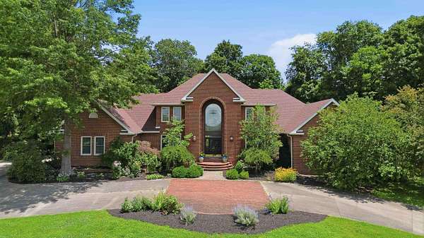 2 Acres of Land with Home for Sale in Somerset, Kentucky