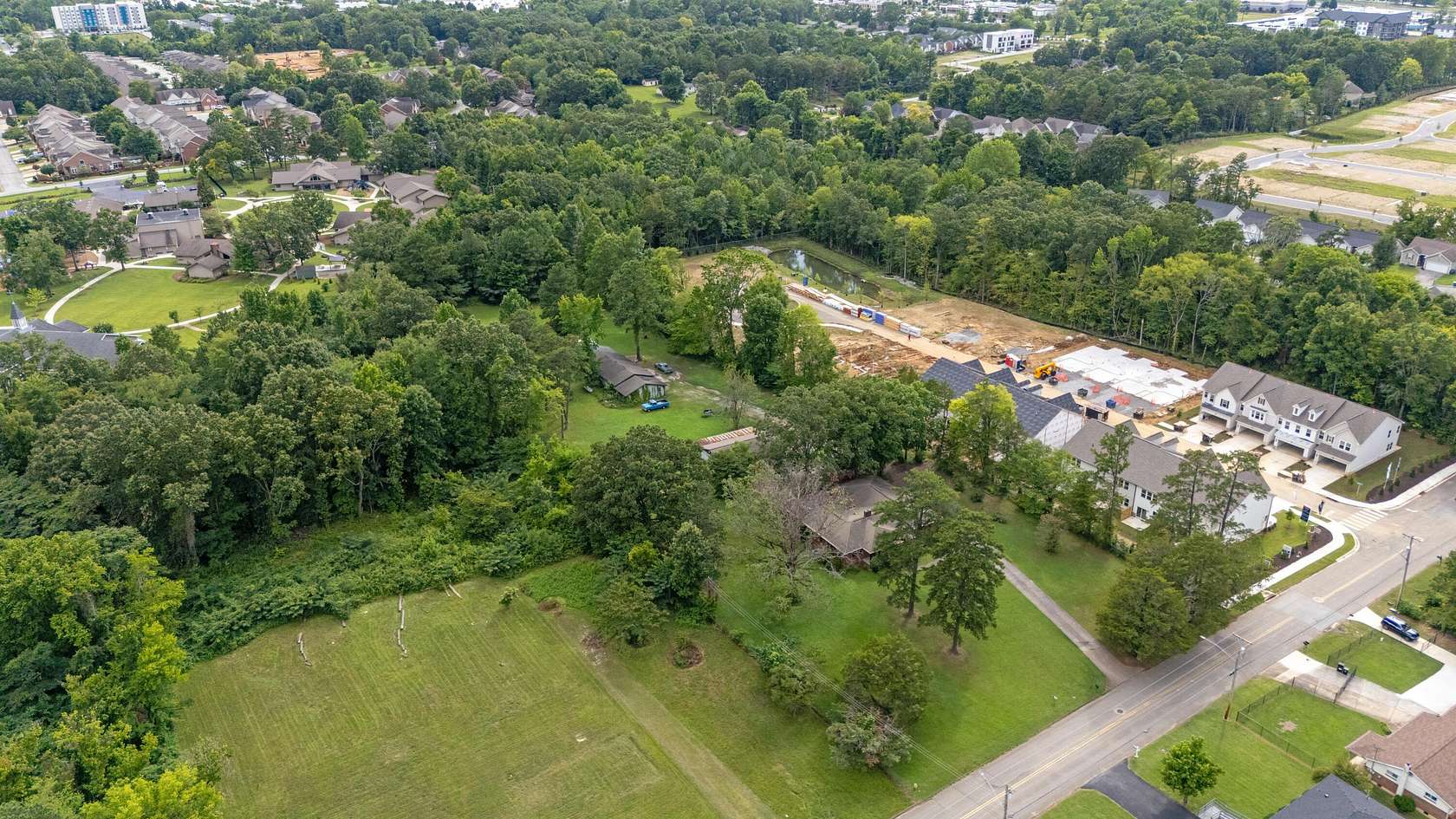 2.9 Acres of Land with Home for Sale in Chattanooga, Tennessee