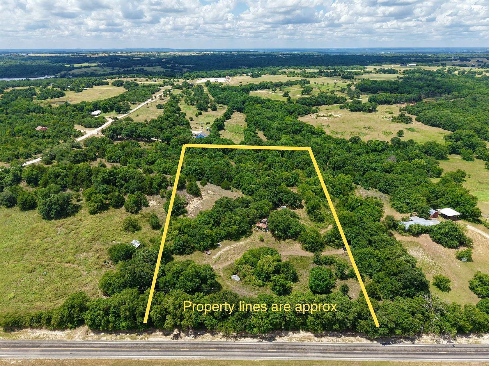 7 Acres of Residential Land for Sale in Forestburg, Texas