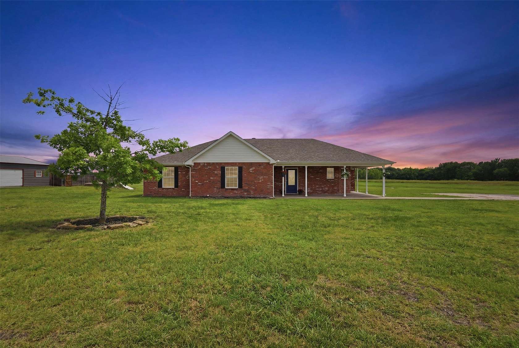 11.3 Acres of Land with Home for Sale in Caddo Mills, Texas