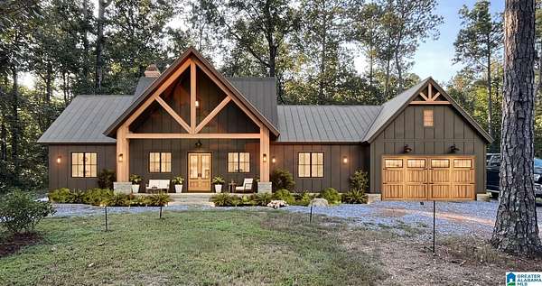 10.6 Acres of Land for Sale in Sterrett, Alabama