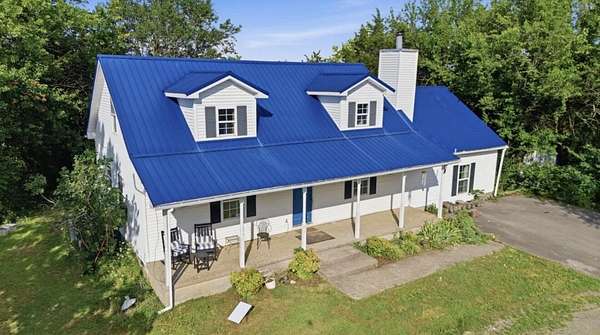 25.2 Acres of Recreational Land with Home for Sale in Harrodsburg, Kentucky