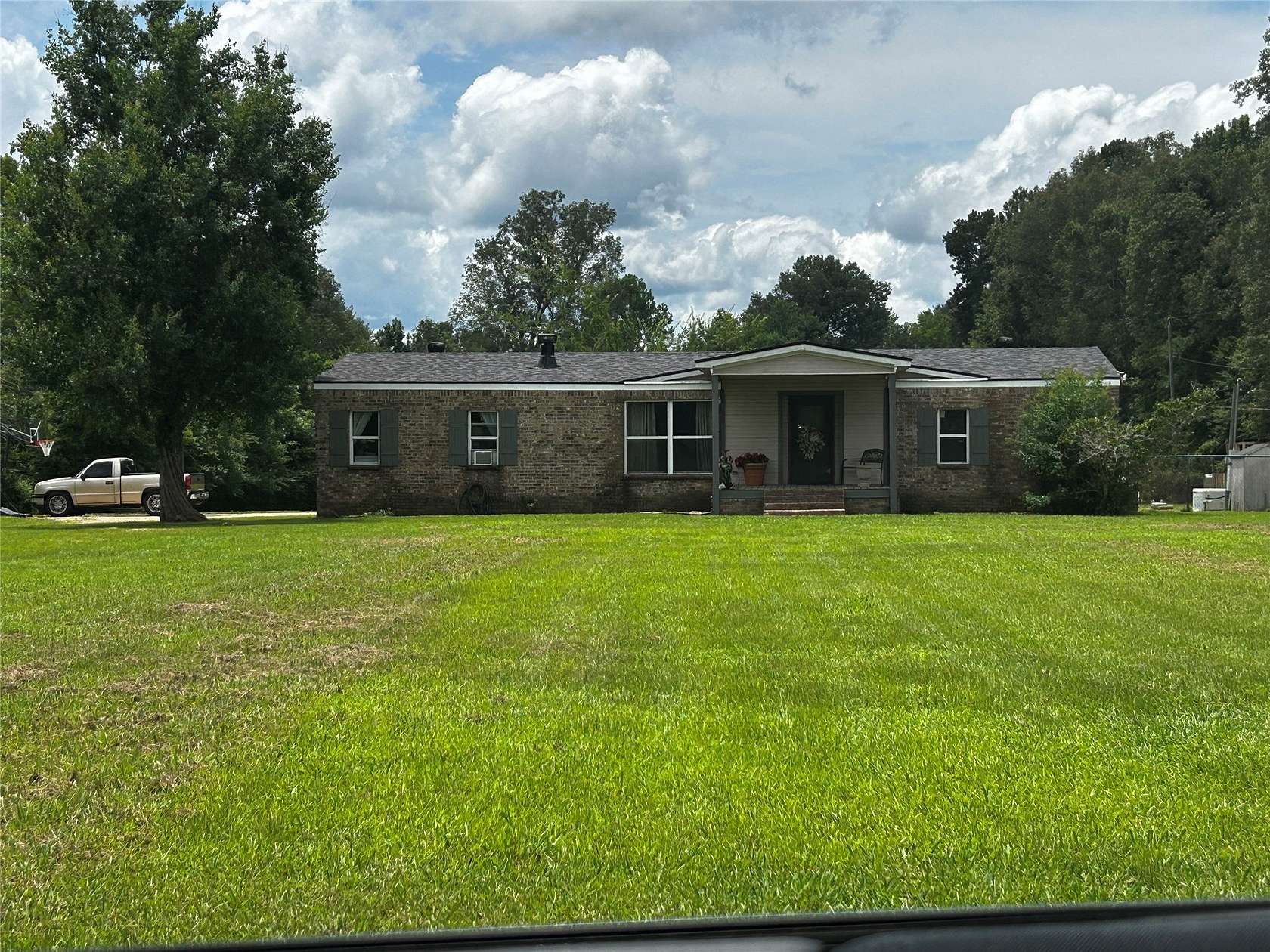 2.49 Acres of Land with Home for Sale in Stonewall, Louisiana