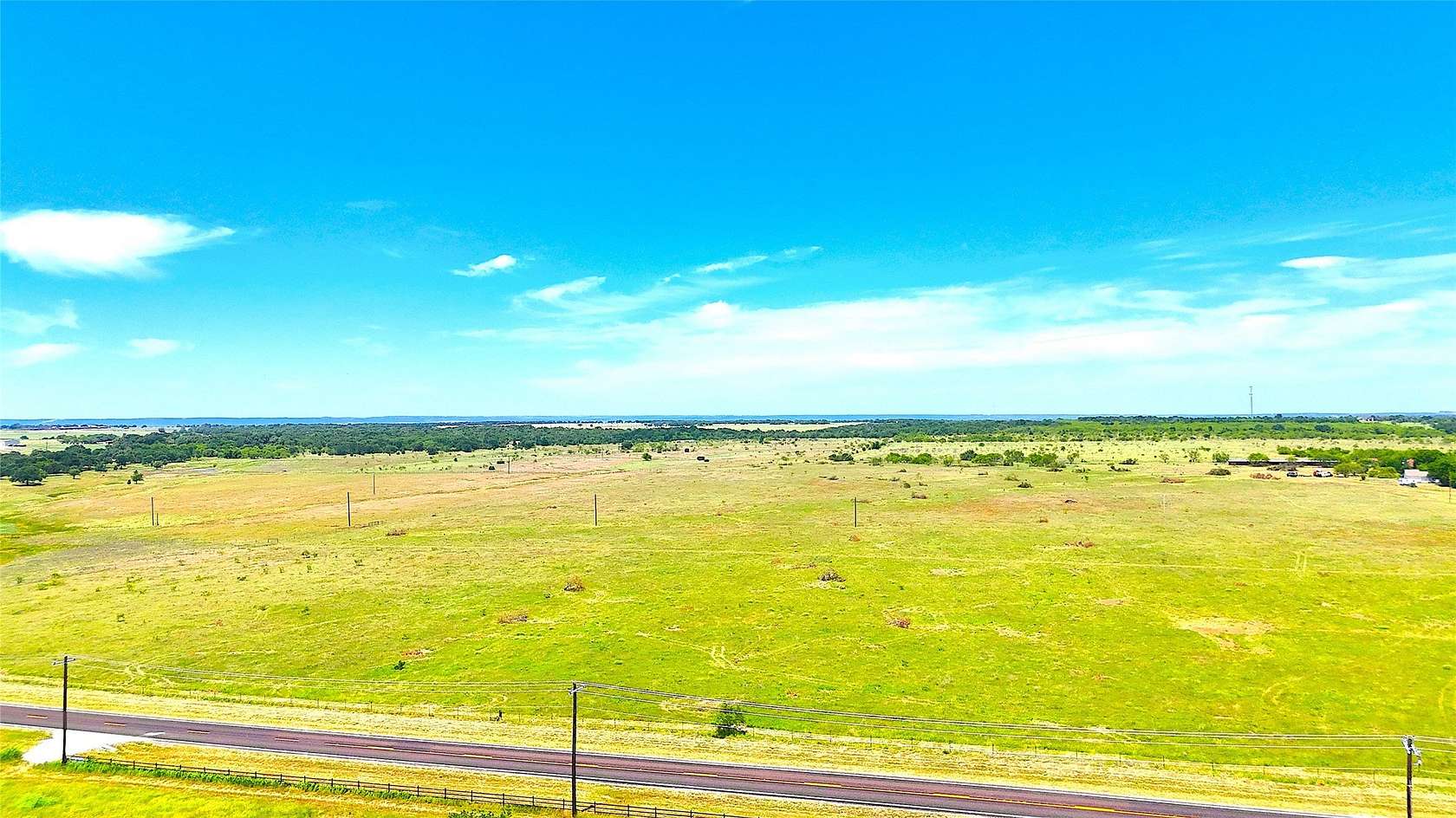 20 Acres of Agricultural & Residential Land for Sale in Whitt, Texas