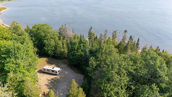 2 Acres of Residential Land for Sale in Manistique, Michigan