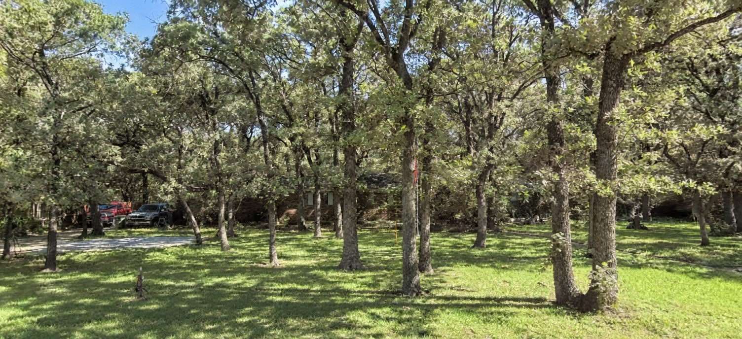 1.6 Acres of Land with Home for Sale in Grapevine, Texas