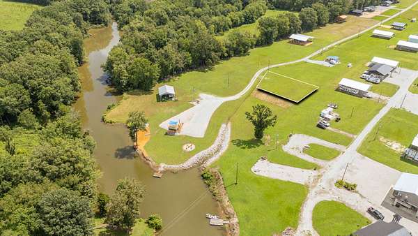 0.31 Acres of Residential Land for Sale in Clifton, Tennessee