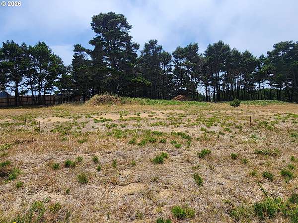 0.19 Acres of Residential Land for Sale in Bandon, Oregon