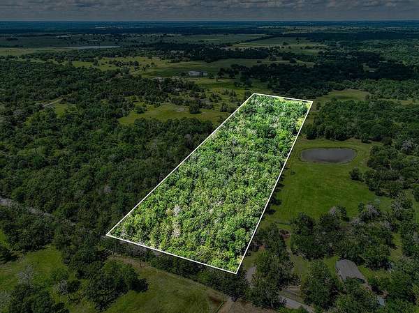 11 Acres of Land for Sale in Bedias, Texas