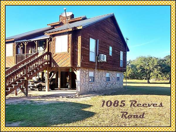 11.4 Acres of Improved Land for Sale in Garwood, Texas