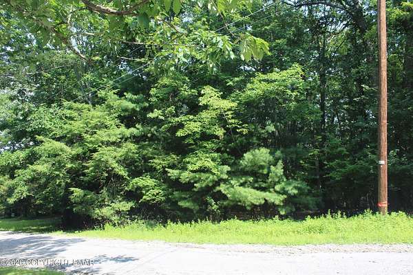 3.55 Acres of Residential Land for Sale in Kunkletown, Pennsylvania
