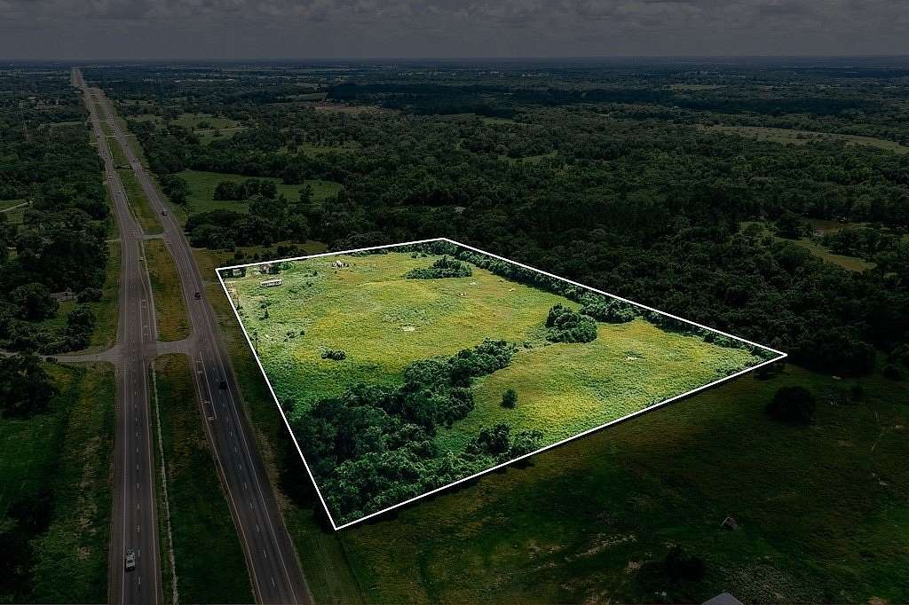 13.4 Acres of Land for Sale in Hempstead, Texas