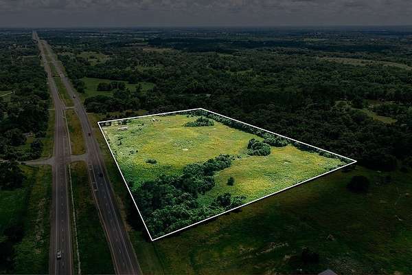 13.4 Acres of Land for Sale in Hempstead, Texas