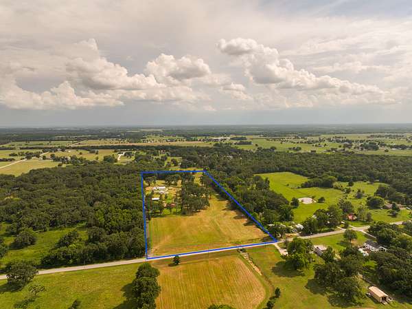 14.7 Acres of Improved Land for Sale in Carthage, Missouri