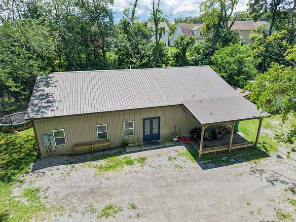 5 Acres of Land with Home for Sale in White House, Tennessee
