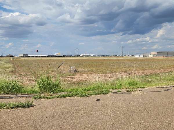 1.33 Acres of Residential Land for Sale in Bushland, Texas