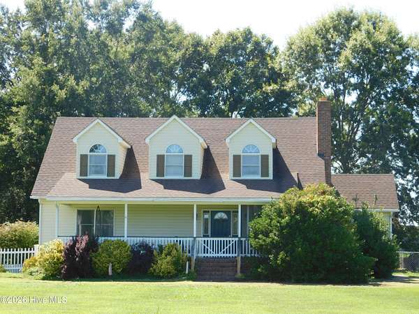 12.5 Acres of Land with Home for Sale in Hertford, North Carolina