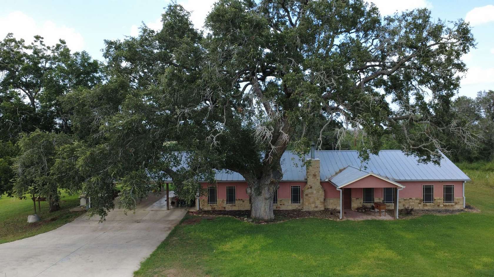 168 Acres of Land with Home for Sale in Floresville, Texas
