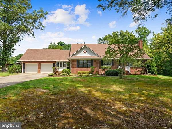 3.84 Acres of Land with Home for Sale in Swedesboro, New Jersey