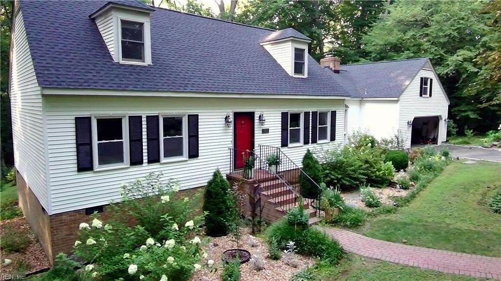 5 Acres of Land with Home for Sale in Gloucester, Virginia