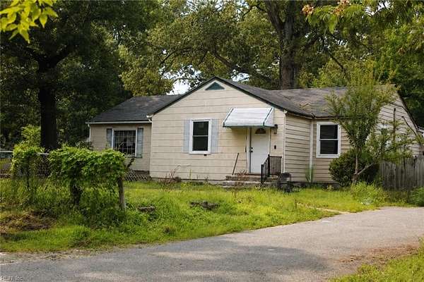 2.59 Acres of Land with Home for Sale in Chesapeake, Virginia