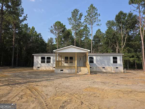 2.55 Acres of Land with Home for Sale in Millen, Georgia