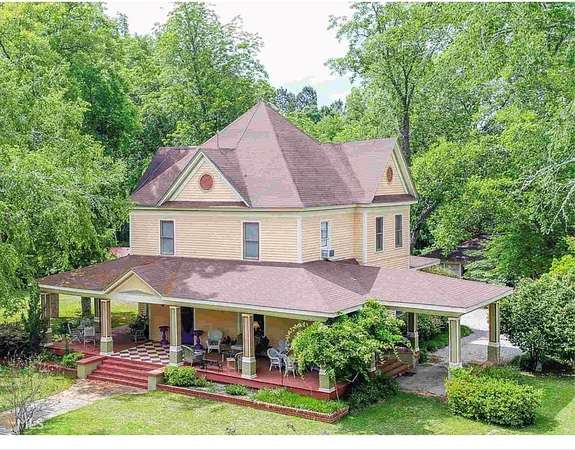 4.1 Acres of Land with Home for Sale in Warrenton, Georgia