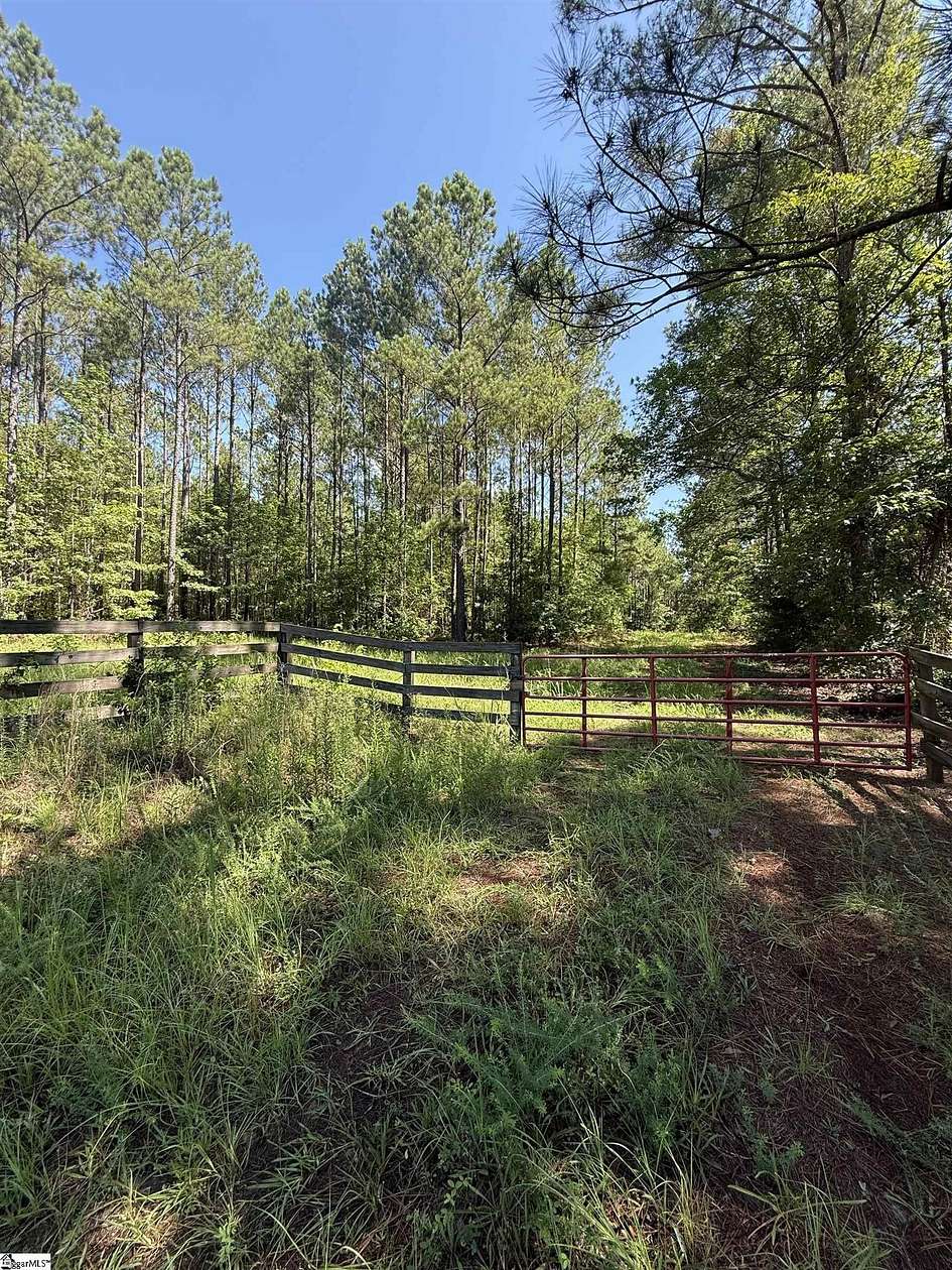 97 Acres of Recreational & Residential Land for Sale in Edgefield, South Carolina