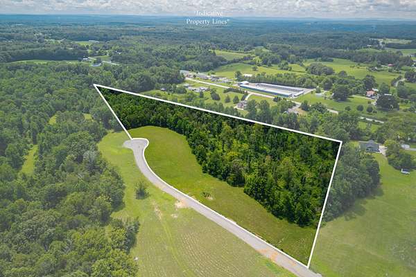 11.9 Acres of Land for Sale in Sparta, Tennessee