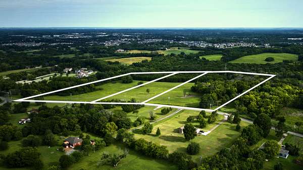 7 Acres of Residential Land for Sale in Mount Juliet, Tennessee