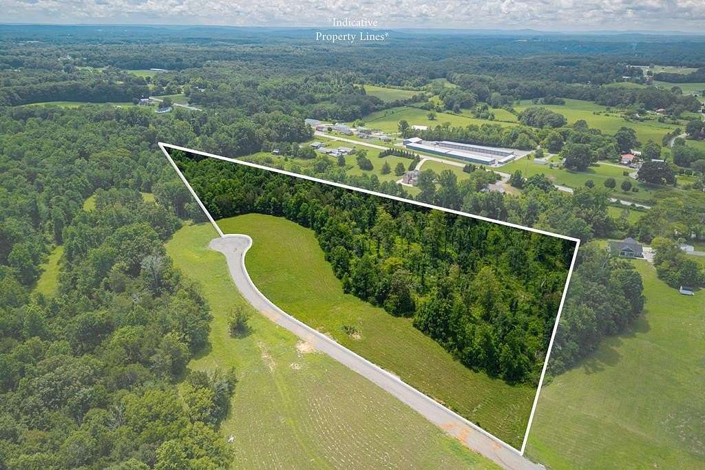 12 Acres of Land for Sale in Sparta, Tennessee