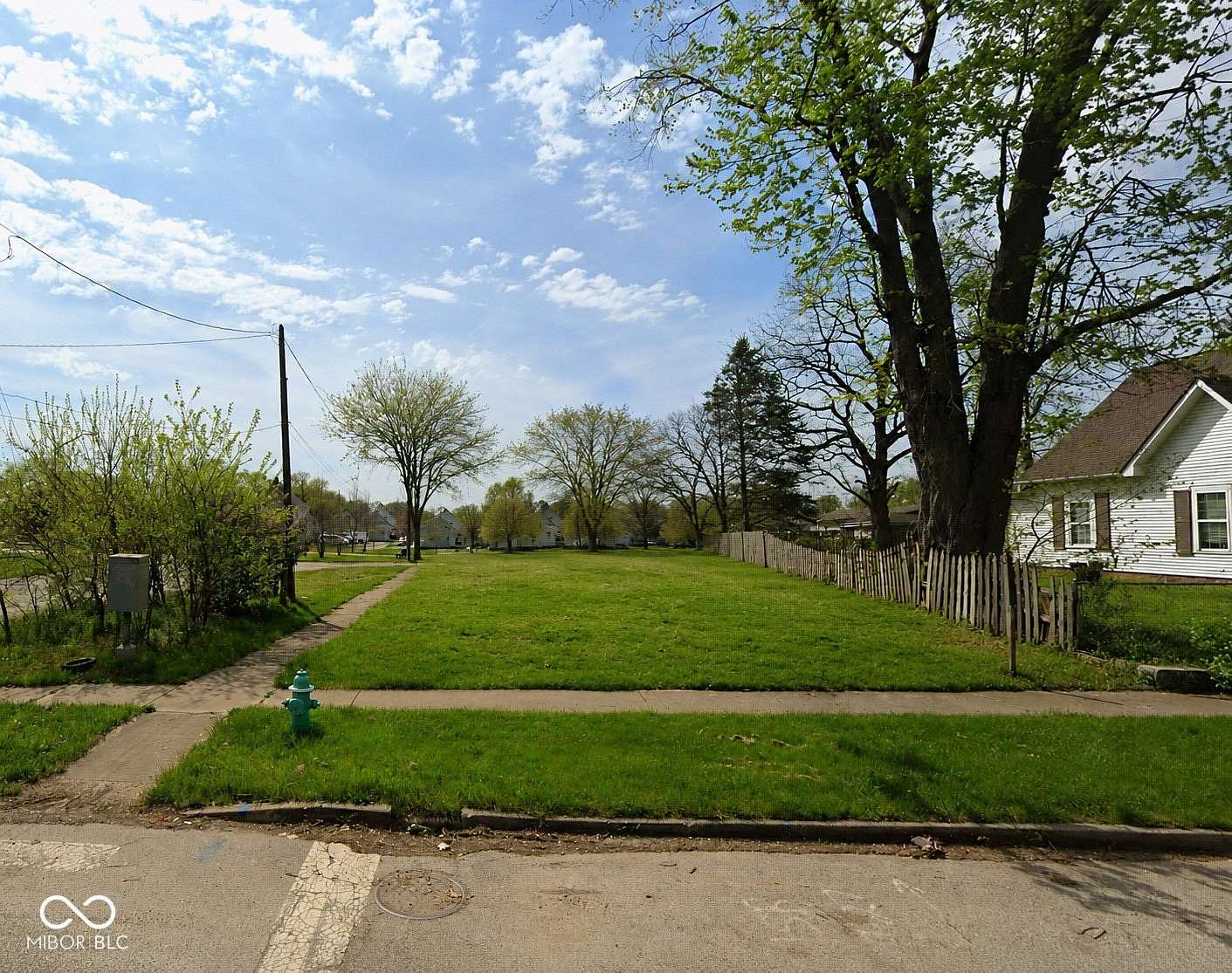 0.11 Acres of Residential Land for Sale in Indianapolis, Indiana