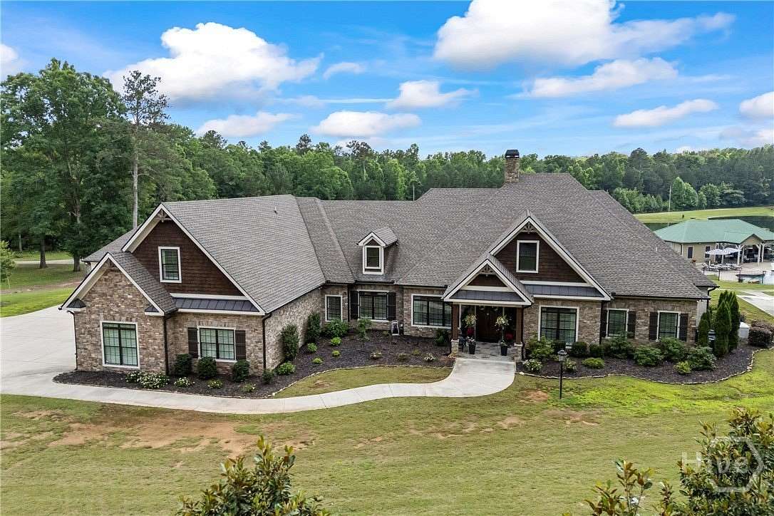 42.3 Acres of Land with Home for Sale in Monroe, Georgia