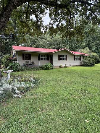 5 Acres of Land with Home for Sale in Reagan, Tennessee