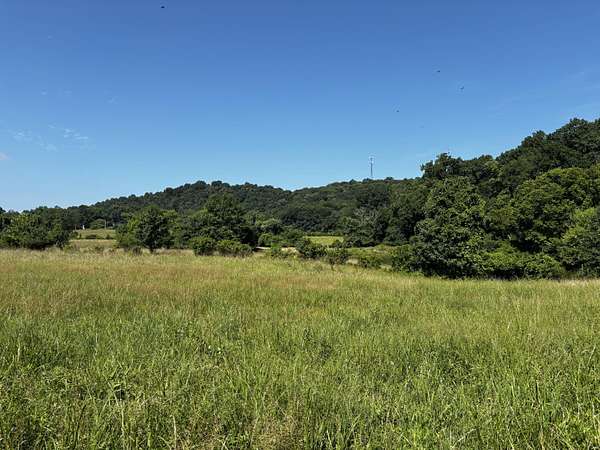 117 Acres of Land for Sale in Frankfort, Kentucky