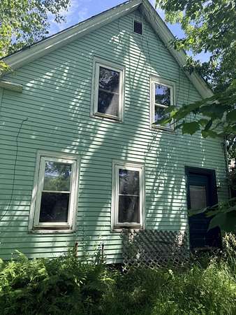 5 Acres of Land with Home for Sale in Waldoboro, Maine
