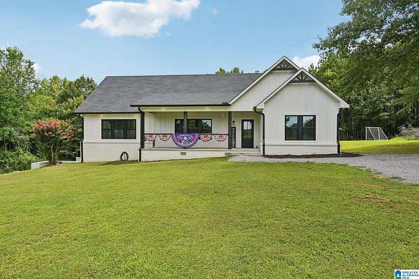 10 Acres of Land with Home for Sale in Hanceville, Alabama