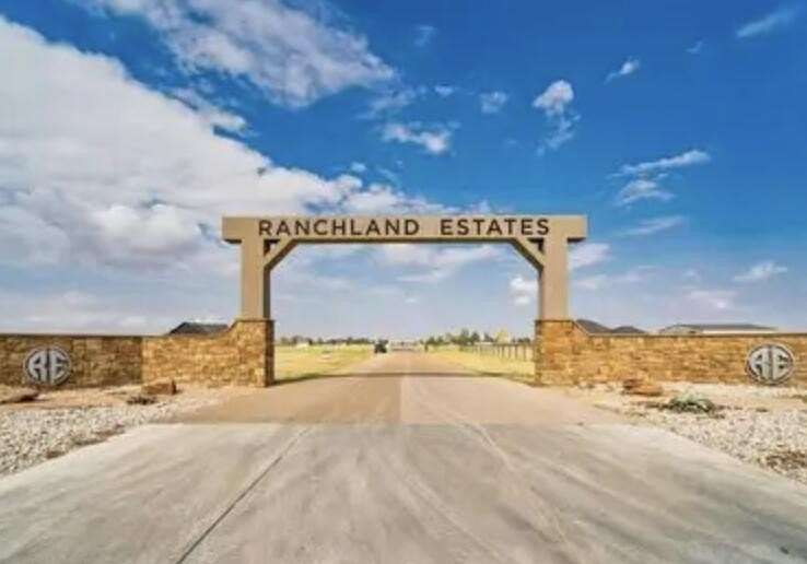 4 Acres of Residential Land for Sale in Tahoka, Texas