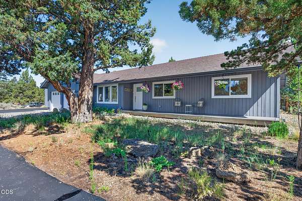 2.55 Acres of Land with Home for Sale in Bend, Oregon