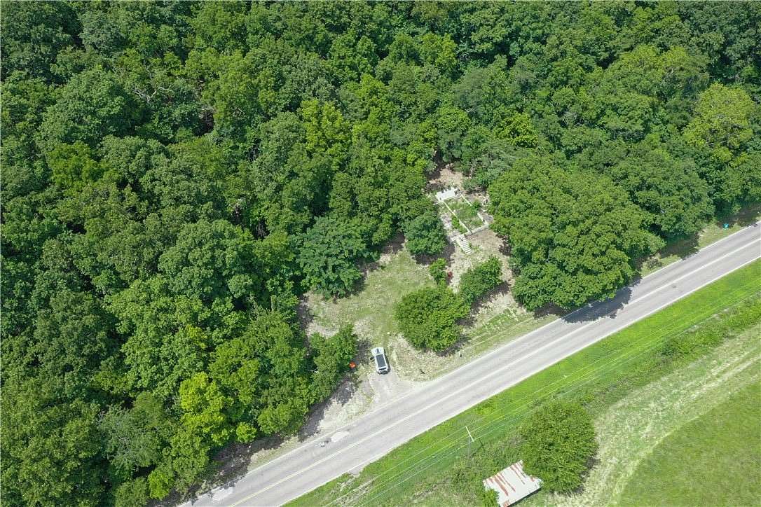 21 Acres of Recreational & Residential Land for Sale in Tahlequah, Oklahoma