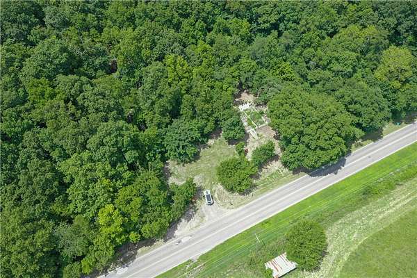 21 Acres of Recreational & Residential Land for Sale in Tahlequah, Oklahoma