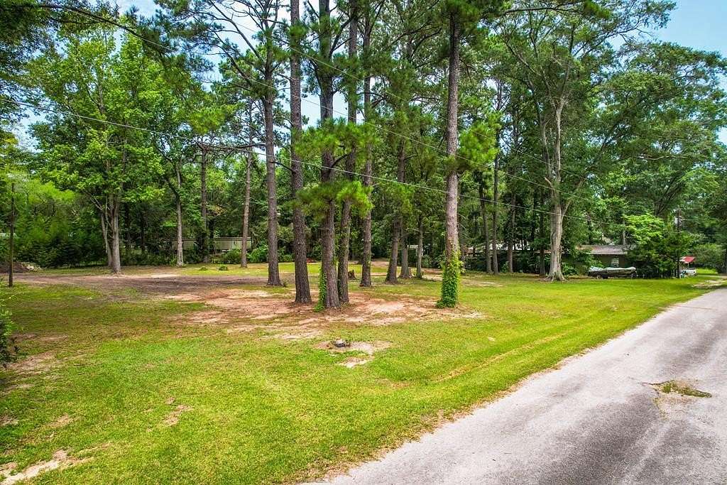 1 Acre of Residential Land for Sale in Brookeland, Texas