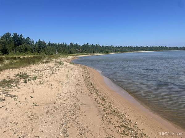 0.14 Acres of Residential Land for Sale in Manistique, Michigan
