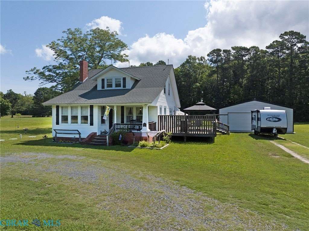 9 Acres of Land with Home for Sale in Mathews, Virginia
