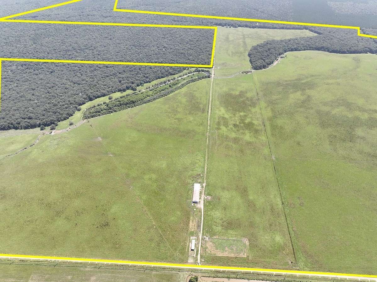 1,290 Acres of Land for Sale in Sour Lake, Texas