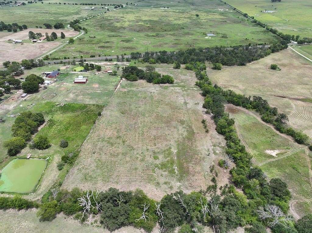 9.7 Acres of Agricultural Land for Sale in Mabank, Texas