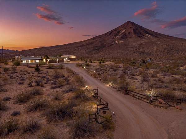 2.19 Acres of Improved Mixed-Use Land for Sale in Golden Valley, Arizona