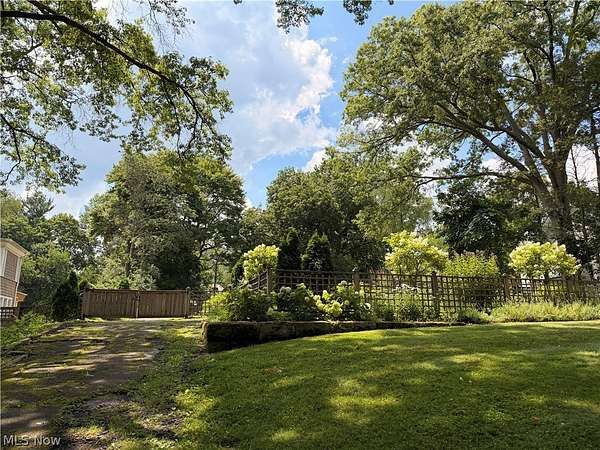 0.75 Acres of Residential Land for Sale in Akron, Ohio