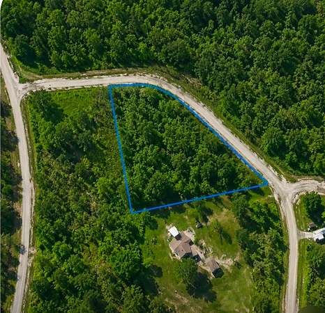 0.63 Acres of Residential Land for Sale in Pikeville, Tennessee